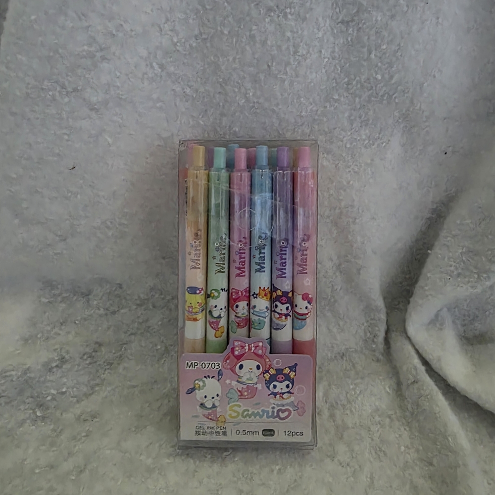 Sanrio Multicolor Gel Pens Set